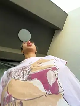 Snapshot of BonyBon29 chatting on March 3, 11:38 am BonyBon29 online show from March 3, 11:38 am