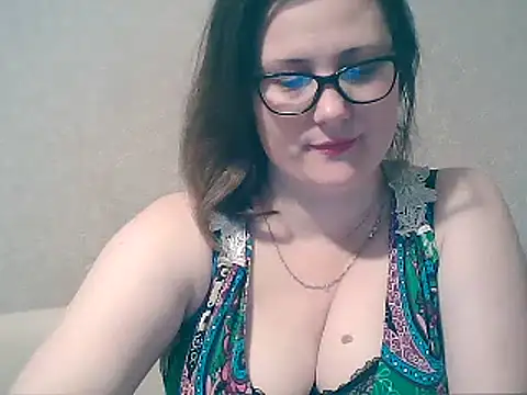 Snapshot of MerryLaCherry chatting on February 17, 1:04 am MerryLaCherry online show from February 17, 1:04 am