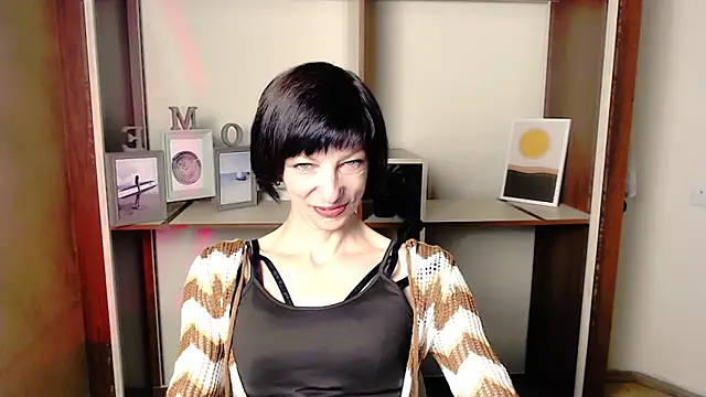  AngeliaFlow  online show from September 30, 6:51 am