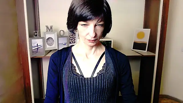  AngeliaFlow  online show from October 1, 6:30 am