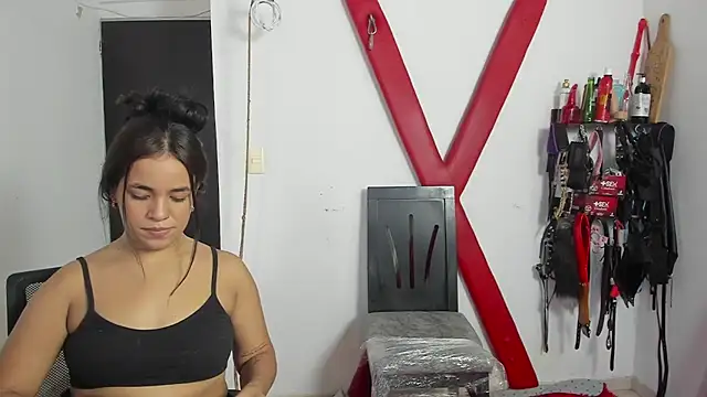 Snapshot of subbdsmextremo2 chatting on November 30, 9:19 pm subbdsmextremo2 online show from November 30, 9:19 pm