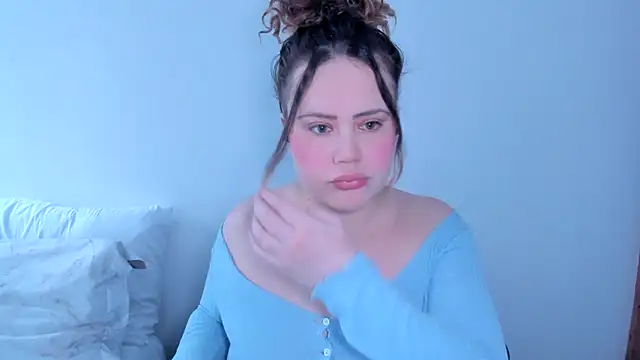 Snapshot of _leana_ chatting on March 17, 3:07 pm leana online show from March 17, 3:07 pm