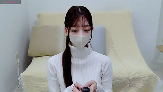 -ai-tan- online show from February 14, 7:28 am