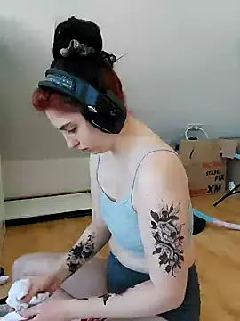 Gamergirl-Linela online show from February 18, 9:32 am