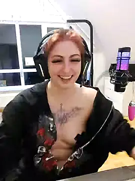 Gamergirl-Linela online show from March 4, 12:07 am