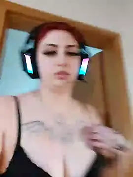 Gamergirl-Linela online show from March 8, 5:49 am