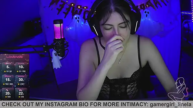 Gamergirl-Linela online show from October 23, 8:51 pm