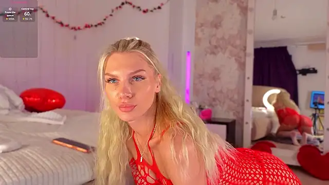 Snapshot of Nicole_Hampton chatting on March 18, 3:26 pm Nicole Hampton online show from March 18, 3:26 pm