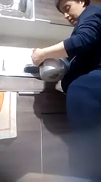 Saori Sann  online show from February 13, 1:08 am