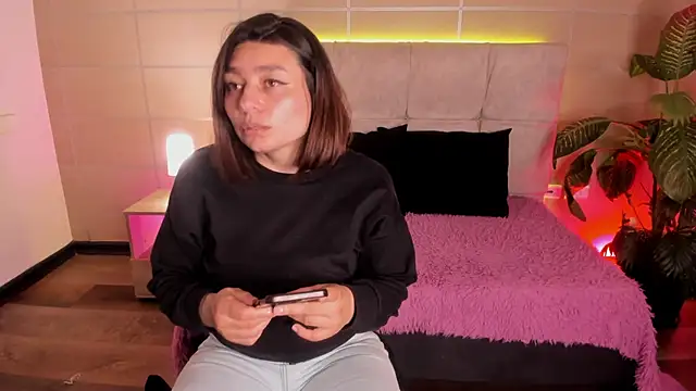  michonne  online show from April 22, 10:55 pm