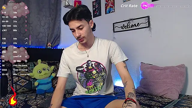 Snapshot of kyle_clint07 chatting on June 3, 4:59 am kyle clint07 online show from June 3, 4:59 am