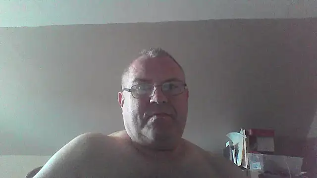 mkestr69 online show from October 14, 4:30 pm