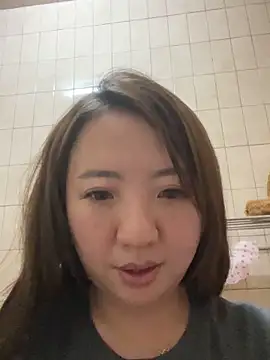 Snapshot of Hannababy_ chatting on October 3, 5:32 pm Hannababy online show from October 3, 5:32 pm