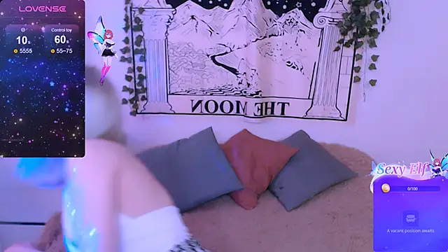 Snapshot of beauty_blonde chatting on February 6, 6:08 am beauty blonde online show from February 6, 6:08 am