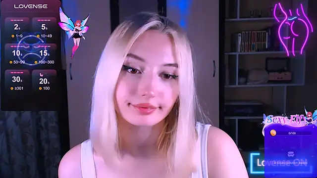 Snapshot of beauty_blonde chatting on February 25, 3:05 pm beauty blonde online show from February 25, 3:05 pm