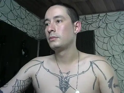 vampireathome online show from March 20, 7:41 pm