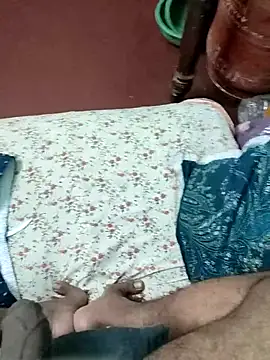 Yashkumar 0697 online show from June 2, 10:06 am