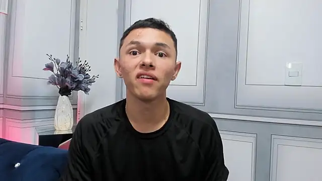 Andy dior18 online show from September 24, 2:15 am