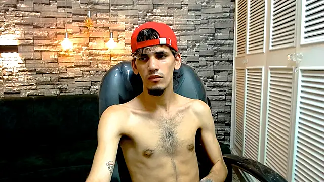 Dirty Kingg online show from February 8, 9:04 pm