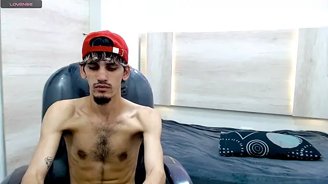 Dirty Kingg online show from February 15, 1:31 am