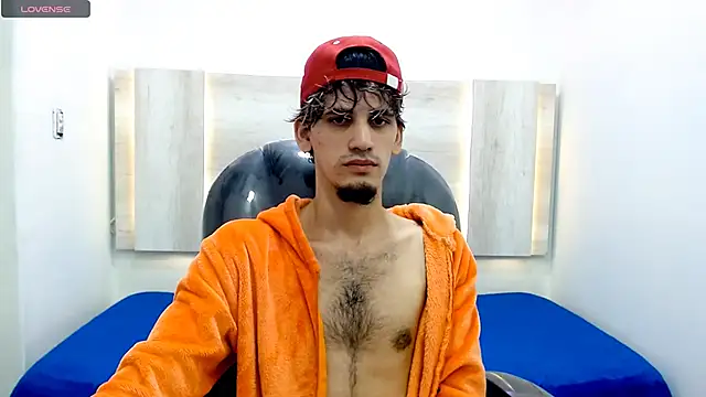 Dirty Kingg online show from February 25, 8:41 pm