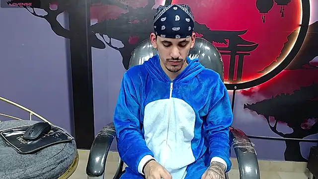 Dirty Kingg online show from October 28, 8:44 pm