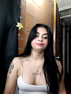 Snapshot of soy_valu chatting on September 28, 2:28 am soy valu online show from September 28, 2:28 am