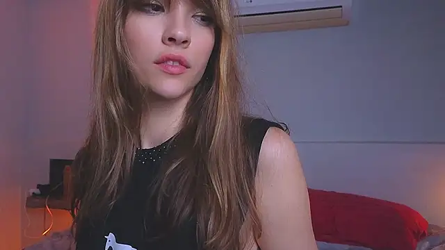 DemiDee online show from January 1, 1:15 am