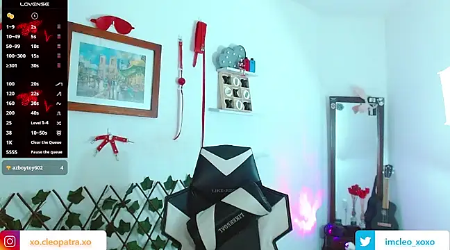 Snapshot of imcleo_xoxo chatting on March 6, 9:47 am imcleo xoxo online show from March 6, 9:47 am