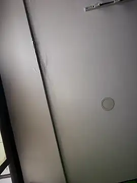 Snapshot of Dulce__Boyd chatting on February 7, 1:37 pm Dulce Boyd online show from February 7, 1:37 pm