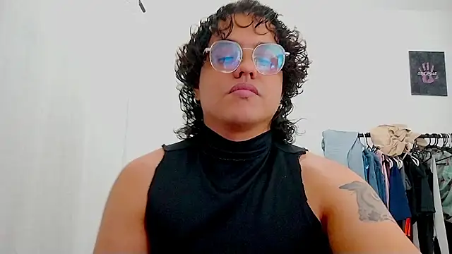 Diane blossom online show from April 5, 9:23 pm