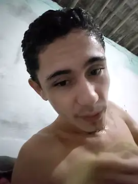 Snapshot of shuelldin chatting on March 2, 5:08 am shuelldin online show from March 2, 5:08 am