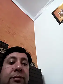 innocentboy1987 online show from February 12, 10:35 am