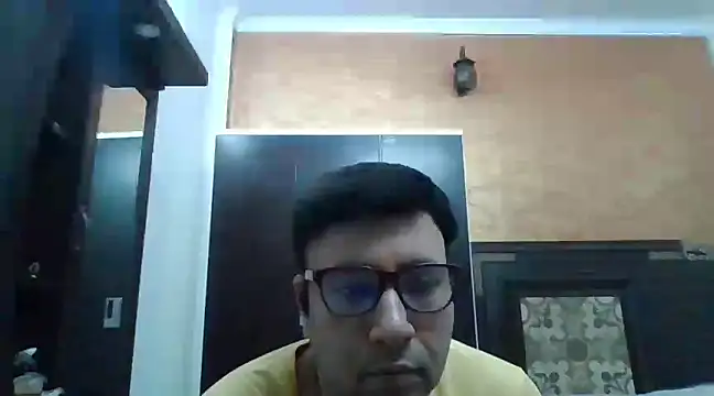 innocentboy1987 online show from March 20, 8:42 am