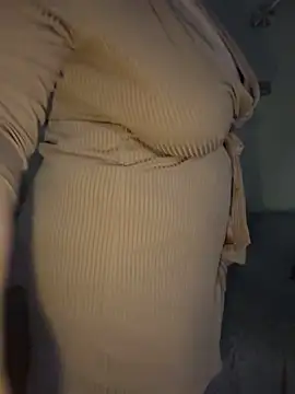 Snapshot of Luna_Echo chatting on February 13, 8:13 pm Luna Echo online show from February 13, 8:13 pm