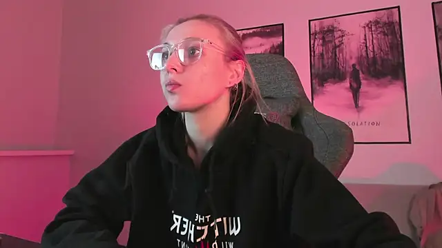 Snapshot of PhilippaAdamas chatting on March 2, 8:48 am PhilippaAdamas online show from March 2, 8:48 am