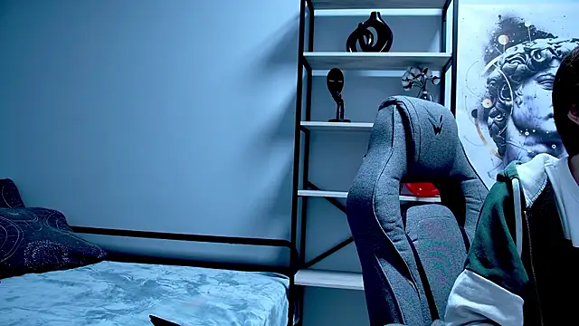 Snapshot of PhilippaAdamas chatting on February 22, 2:56 am PhilippaAdamas online show from February 22, 2:56 am