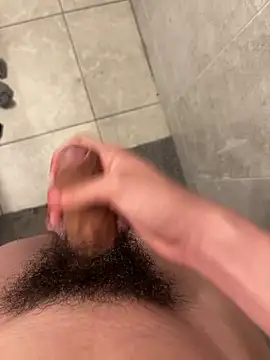 Snapshot of zay_01 chatting on October 16, 8:37 am zay 01 online show from October 16, 8:37 am