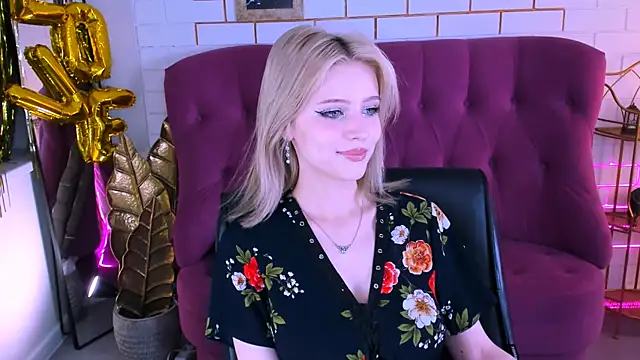 LeonaStane online show from October 30, 5:02 pm