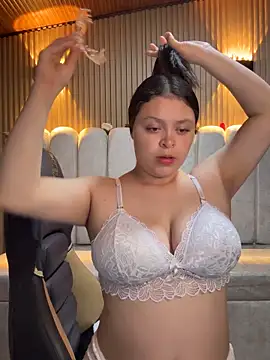 Cute Angell  online show from March 31, 3:30 am