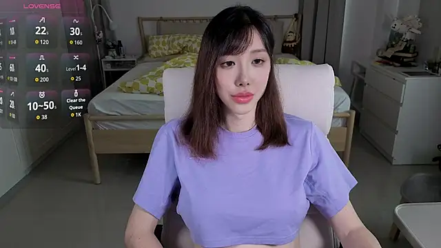 Snapshot of joycemilka chatting on October 30, 7:43 am joycemilka online show from October 30, 7:43 am