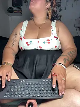 orianna submissive24 online show from May 24, 7:41 pm
