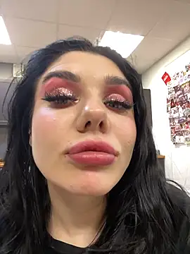 MaeveMoon online show from January 10, 5:37 pm