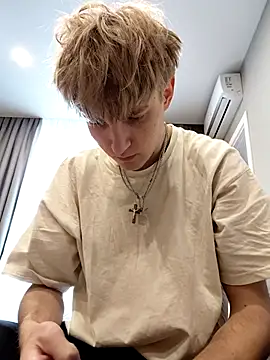 And25bn online show from October 29, 11:23 am