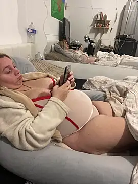 Princessemisse online show from December 5, 6:48 pm