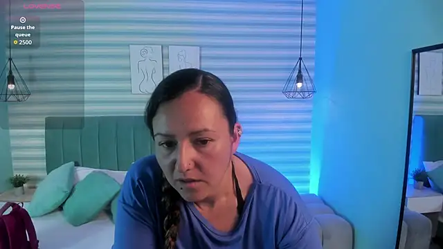 Snapshot of abby_apple chatting on October 15, 1:55 pm abby apple online show from October 15, 1:55 pm