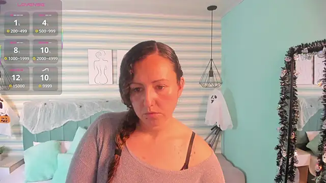 Snapshot of abby_apple chatting on October 30, 2:40 pm abby apple online show from October 30, 2:40 pm