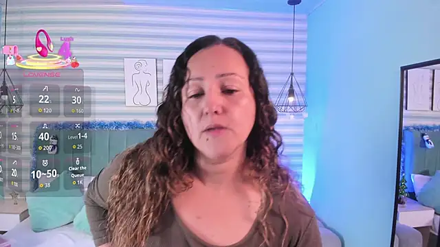 Snapshot of abby_apple chatting on December 4, 1:31 pm abby apple online show from December 4, 1:31 pm