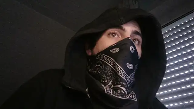 Snapshot of jonnyDick7 chatting on February 7, 8:11 am jonnyDick7 online show from February 7, 8:11 am