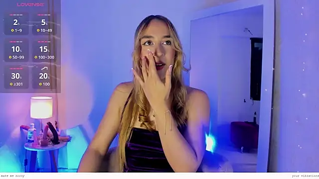 Emylyjonhs online show from February 4, 8:47 pm